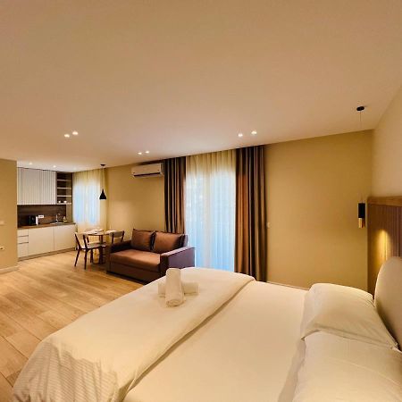 Tirana Center Hideaway Apartment Exterior foto