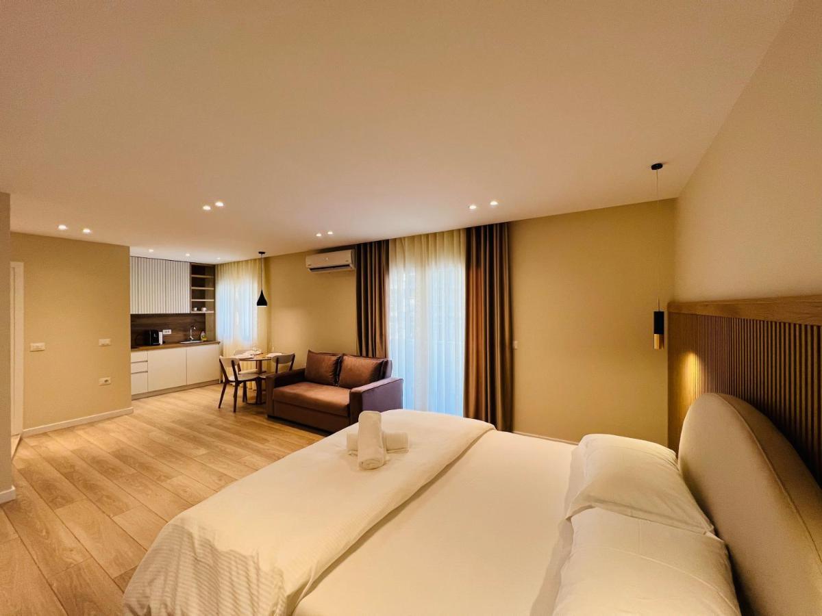Tirana Center Hideaway Apartment Exterior foto