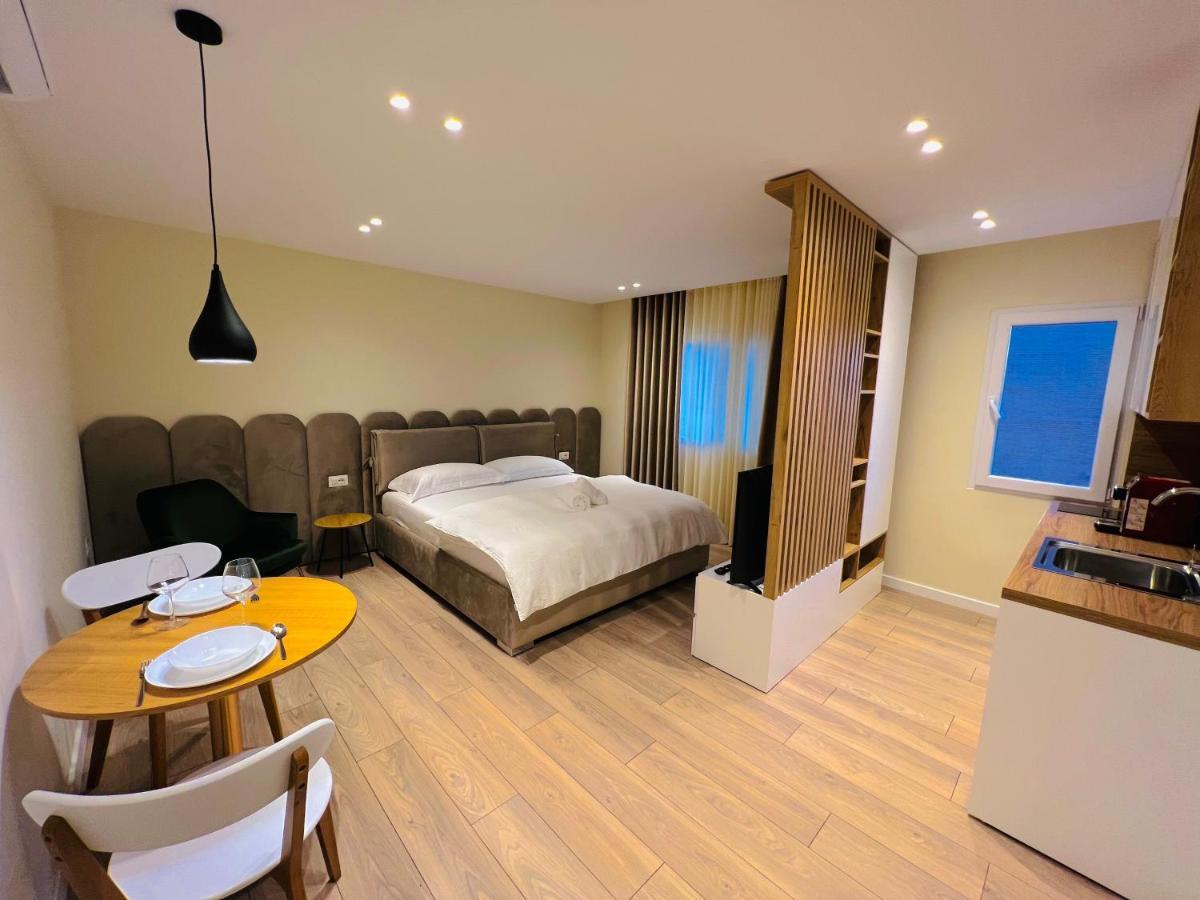 Tirana Center Hideaway Apartment Exterior foto