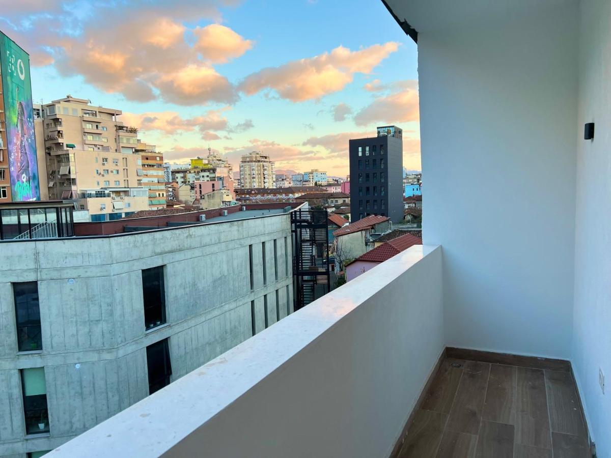 Tirana Center Hideaway Apartment Exterior foto